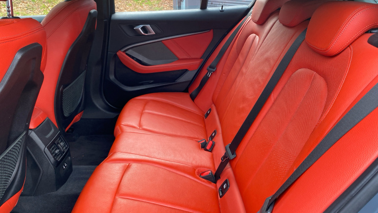 BMW 1 Series 118i M Sport 5dr Step Auto [Tech Pack] Petrol Hatchback